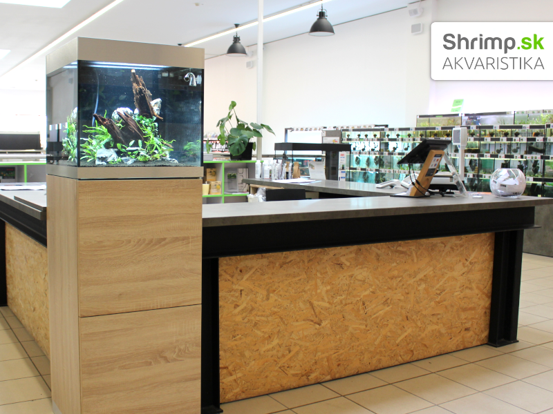 Akvaristika Shrimp v Žiline - pult s OASE akváriom